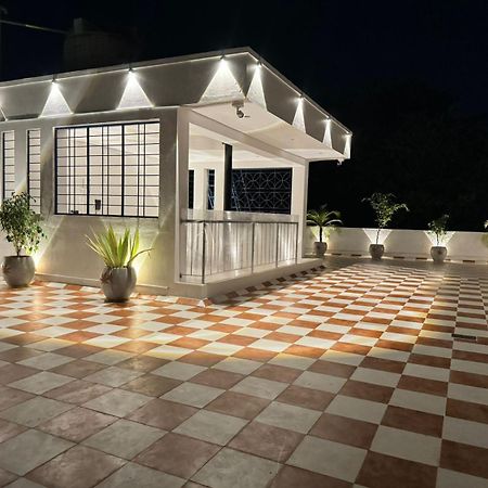 La Tamara Suite - Tie Hotels & Resorts Puducherry Zewnętrze zdjęcie